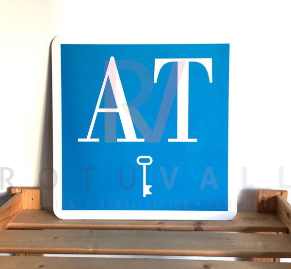 Distintivo oficial apartamento turístico Extremadura placa fabricada por Rotuvall