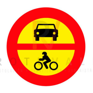 Señal TR-102 entrada prohibida vehículos motor obras