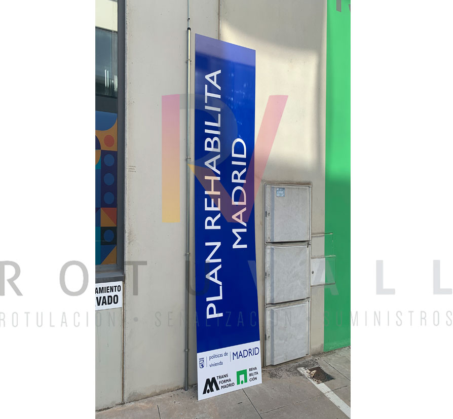 Cartel plan rehabilita Madrid acción sin andamios