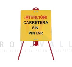 Sujeción con trípode señal obra atención carretera sin pintar